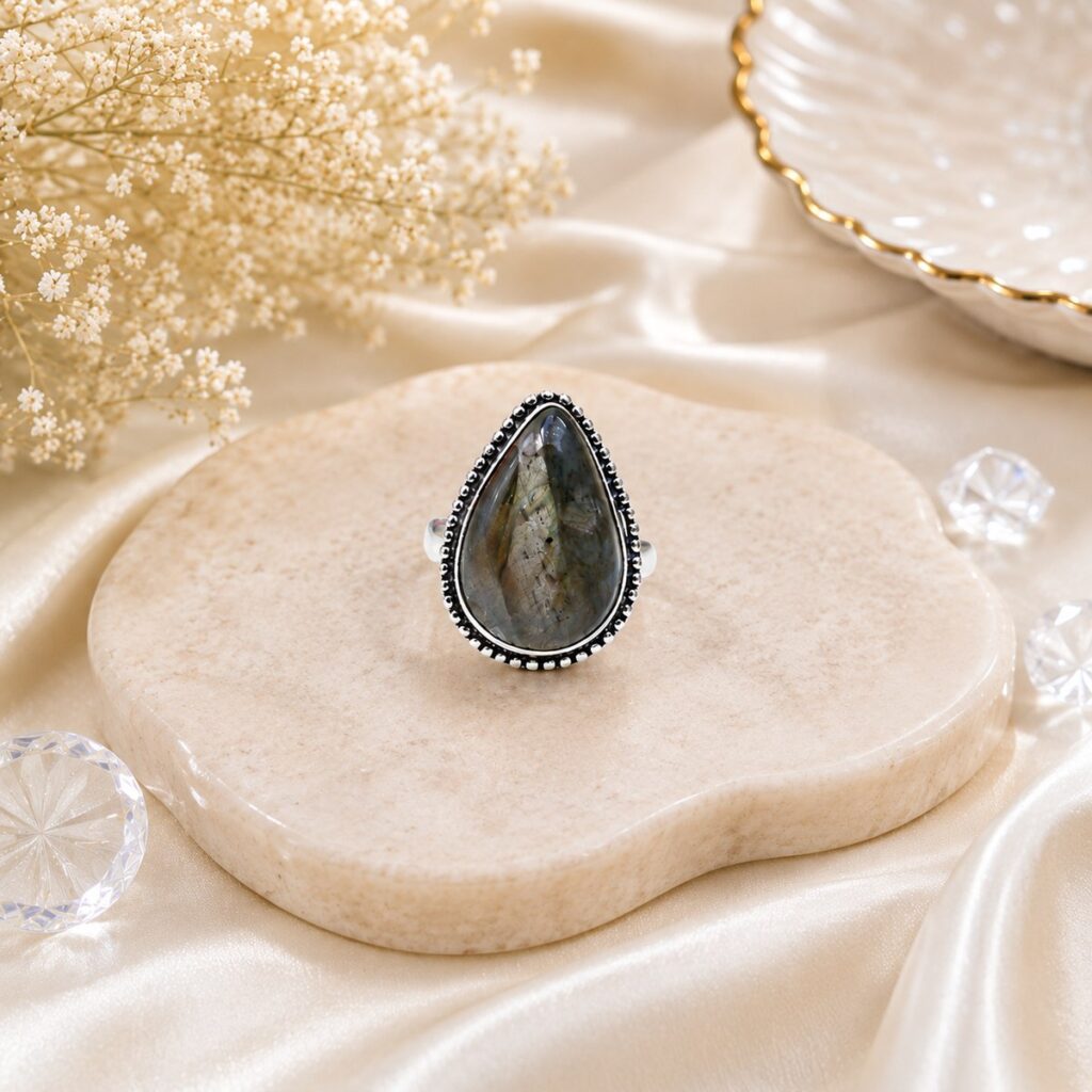 Labradorite Ring – image 2