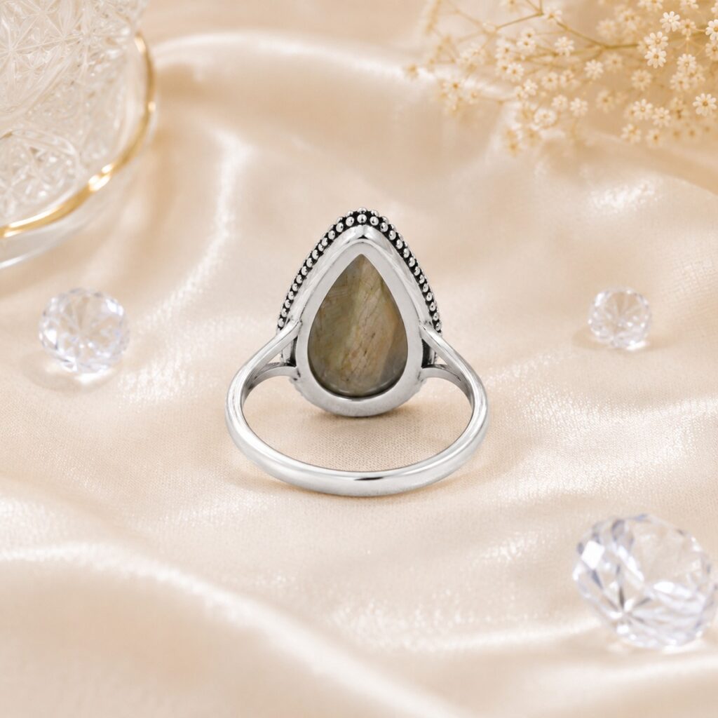 Labradorite Ring – image 3